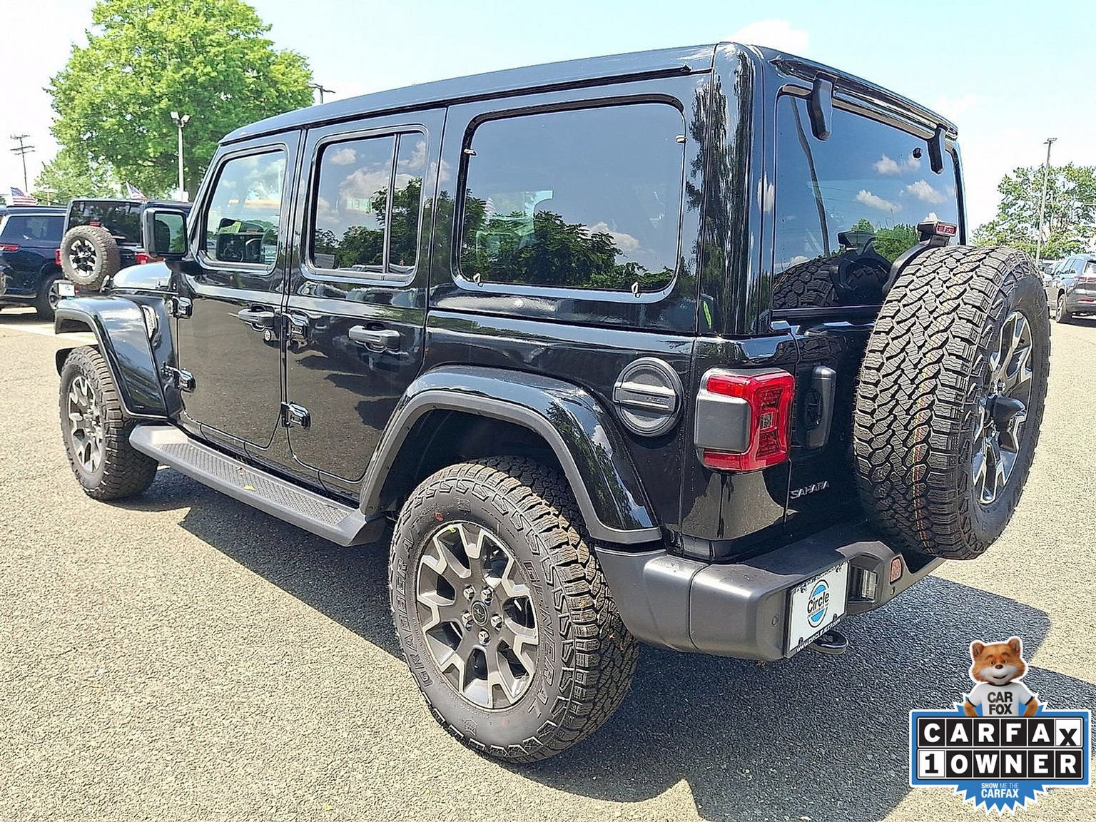 New 2026 Jeep Wrangler Unlimited Sahara AWD/4WD image 4