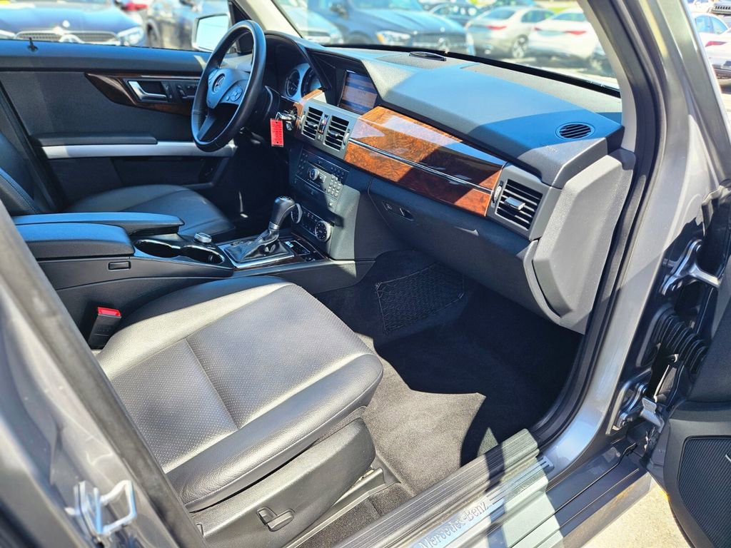 Used 2012 Mercedes-Benz GLK 350 4MATIC image 9