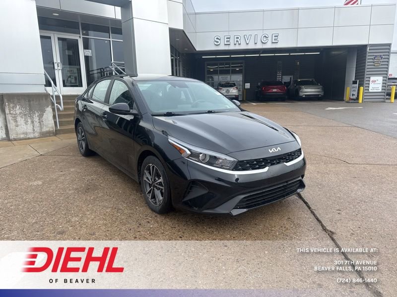 Used 2023 Kia Forte LXS image 1