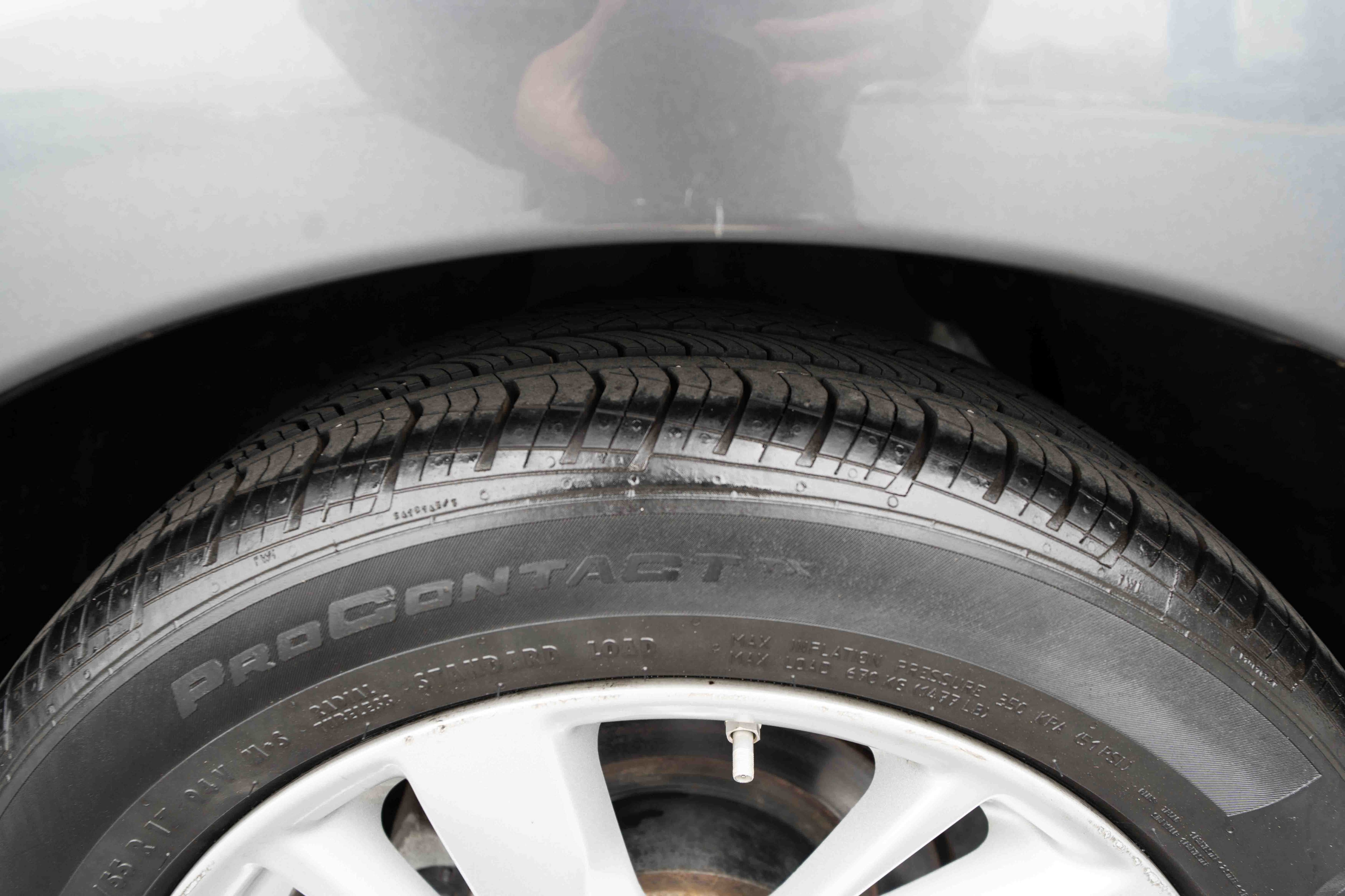 Used 2015 Nissan Altima 2.5 SV w/ Convenience Package image 29