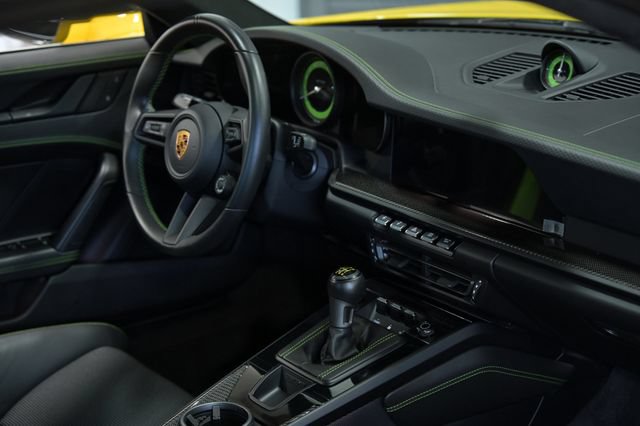 Used 2022 Porsche 911 GT3 RWD image 40