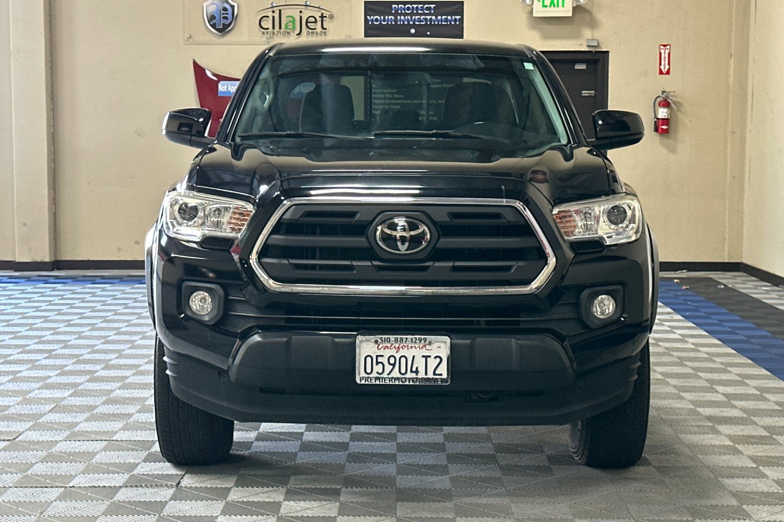 Used 2019 Toyota Tacoma SR5 image 9