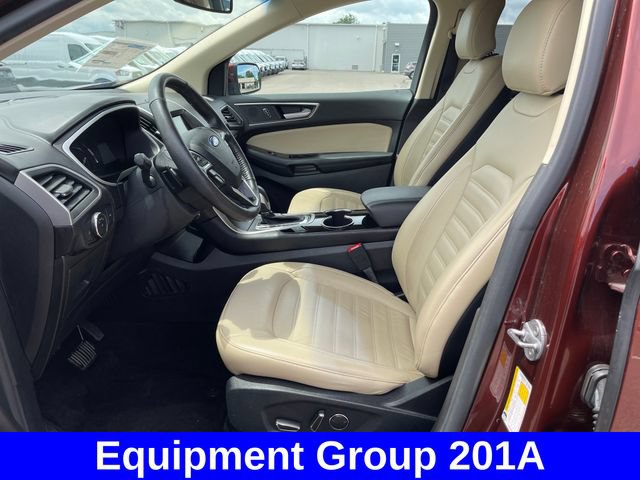 Used 2016 Ford Edge SEL w/ Equipment Group 201A AWD/4WD image 9
