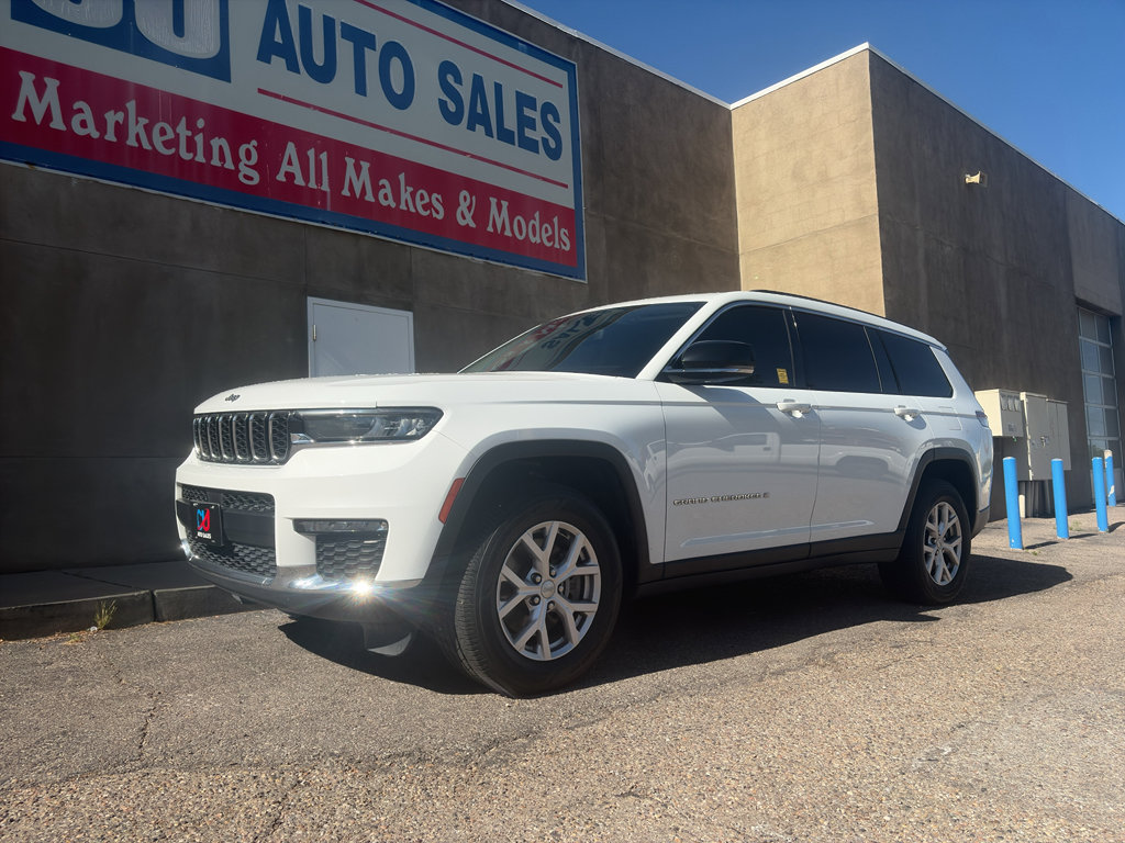 Used 2021 Jeep Grand Cherokee L Limited AWD/4WD image 3