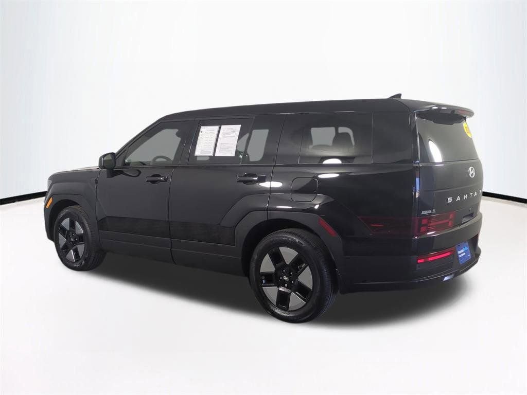 Certified 2026 Hyundai Santa Fe SE image 7