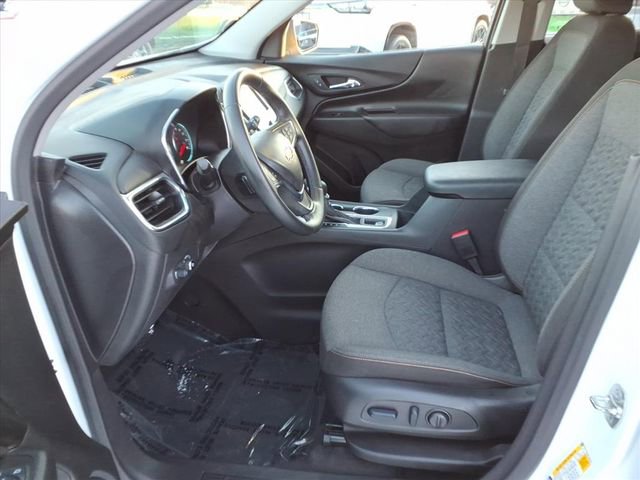 Used 2024 Chevrolet Equinox LT FWD image 12