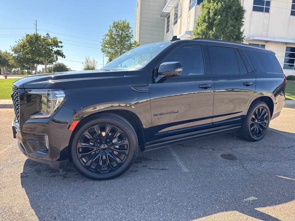 Used 2022 GMC Yukon Denali w/ Denali Premium Package