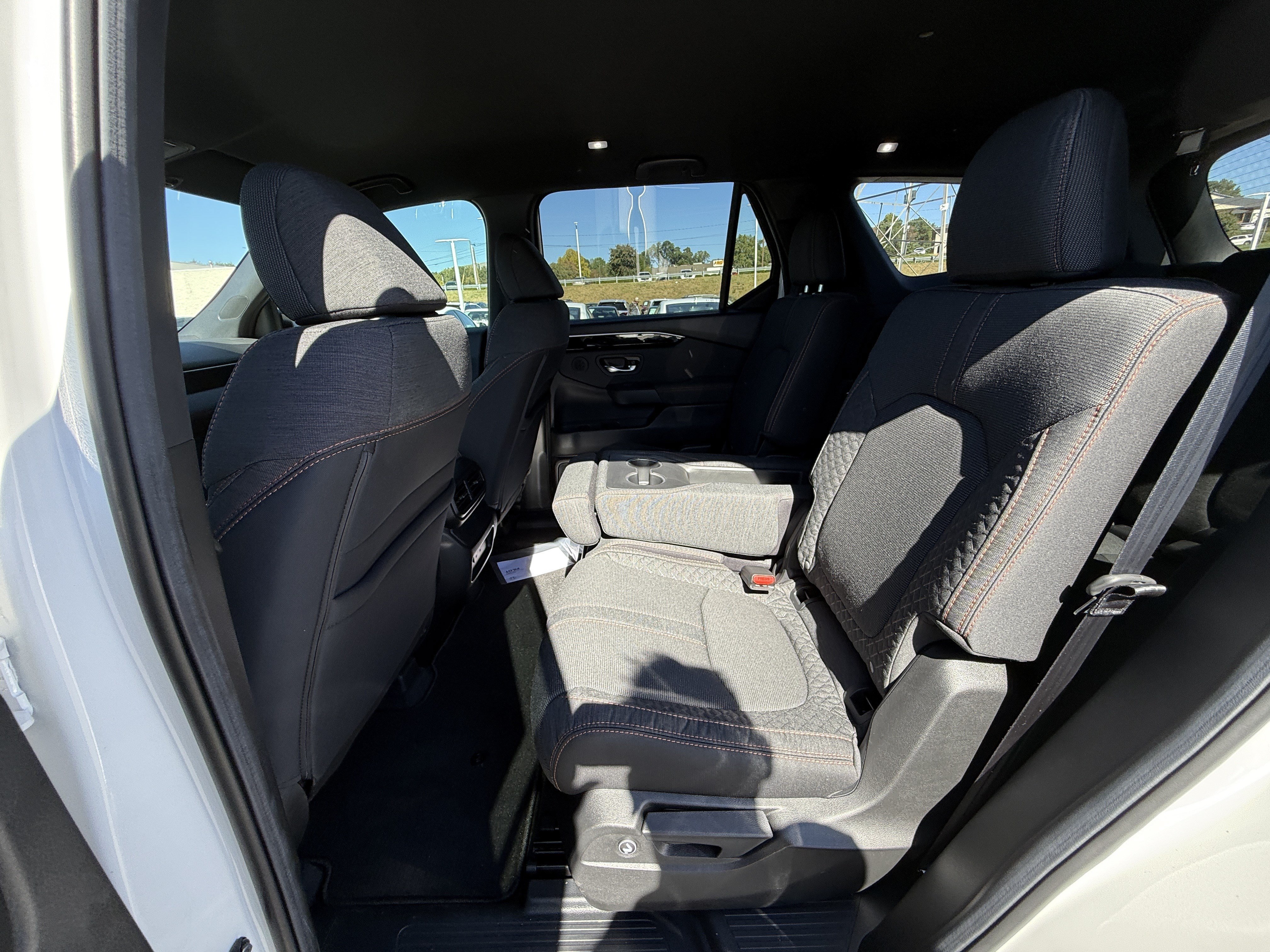New 2026 Honda Pilot Sport image 30