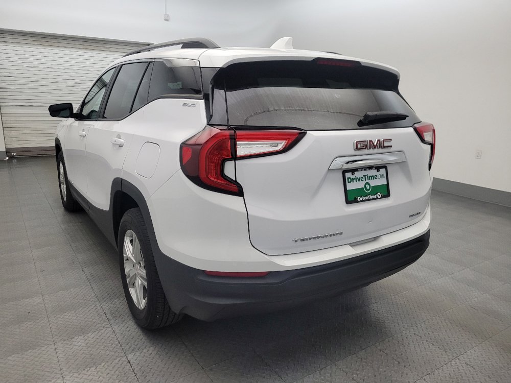 Used 2022 GMC Terrain SLE w/ Driver Convenience Package AWD/4WD image 5