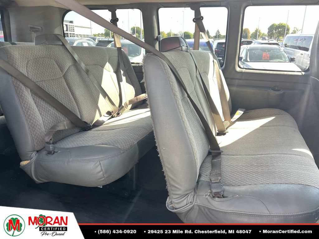 Used 2019 Chevrolet Express 2500 LS w/ Driver Convenience Package RWD image 11