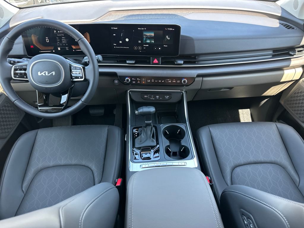 New 2026 Kia Carnival EX image 21