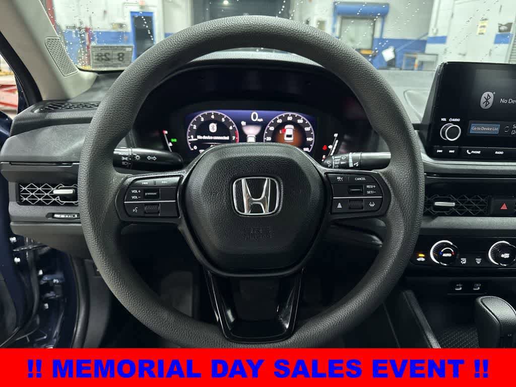 Used 2023 Honda Accord EX image 18