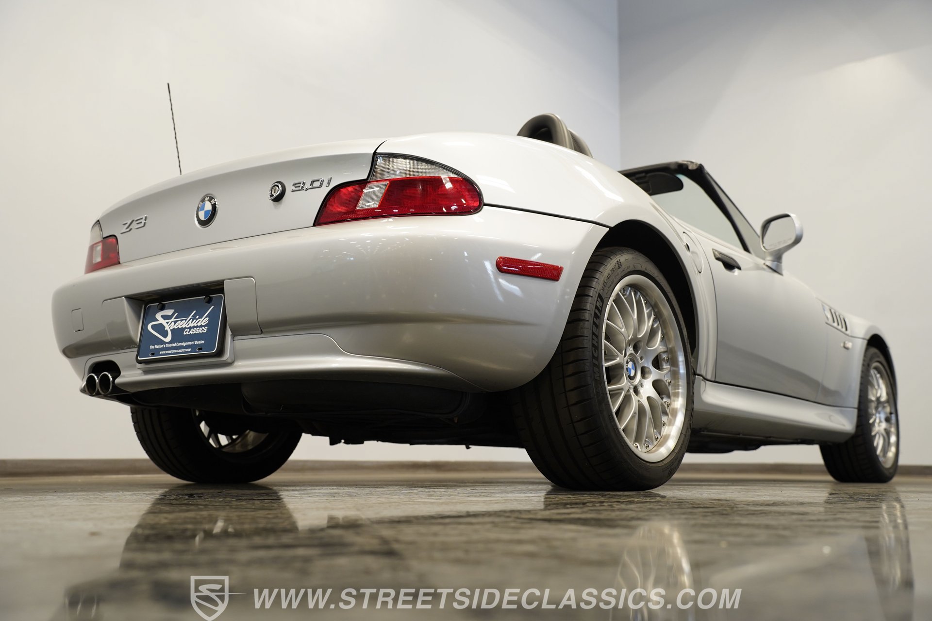 Used 2001 BMW Z3 3.0i RWD image 30