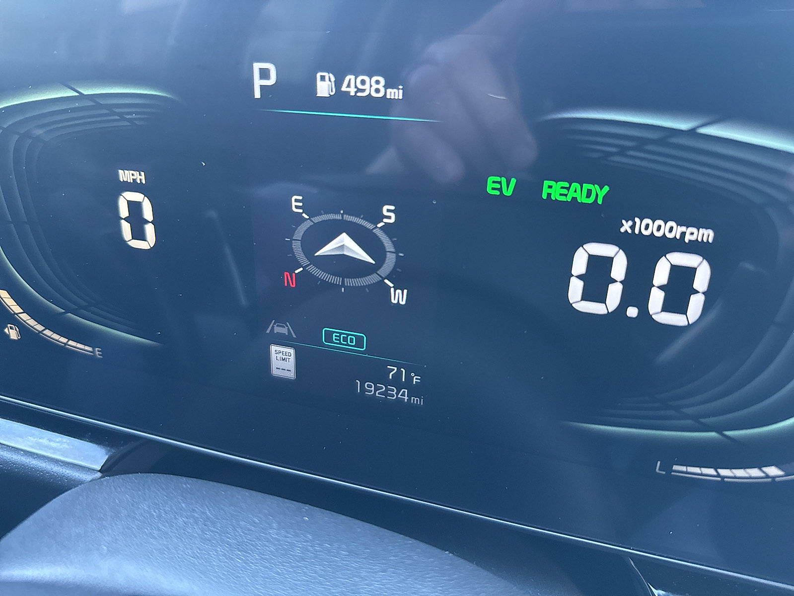 Used 2023 Kia Niro EX Touring FWD image 38