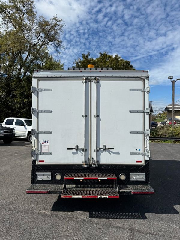 Used 2010 Chevrolet Express 3500 w/ Ambulance Package image 4