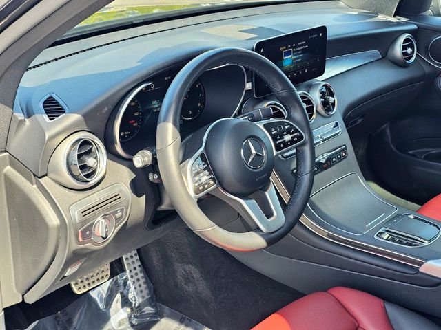 Used 2022 Mercedes-Benz GLC 300 4MATIC image 15