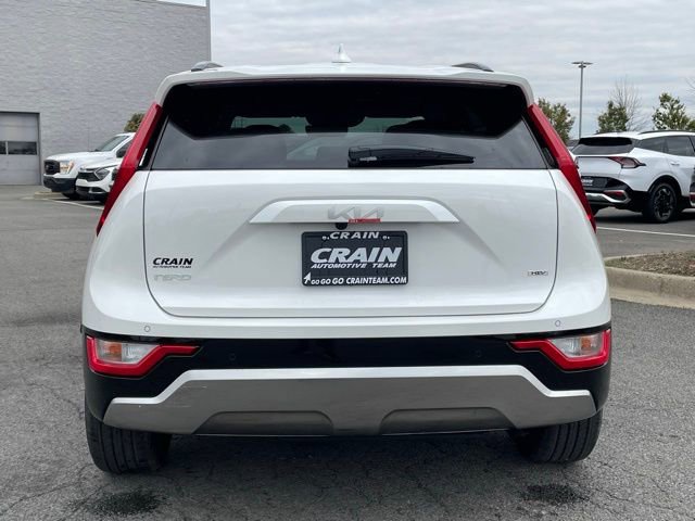 New 2025 Kia Niro EX Touring image 6