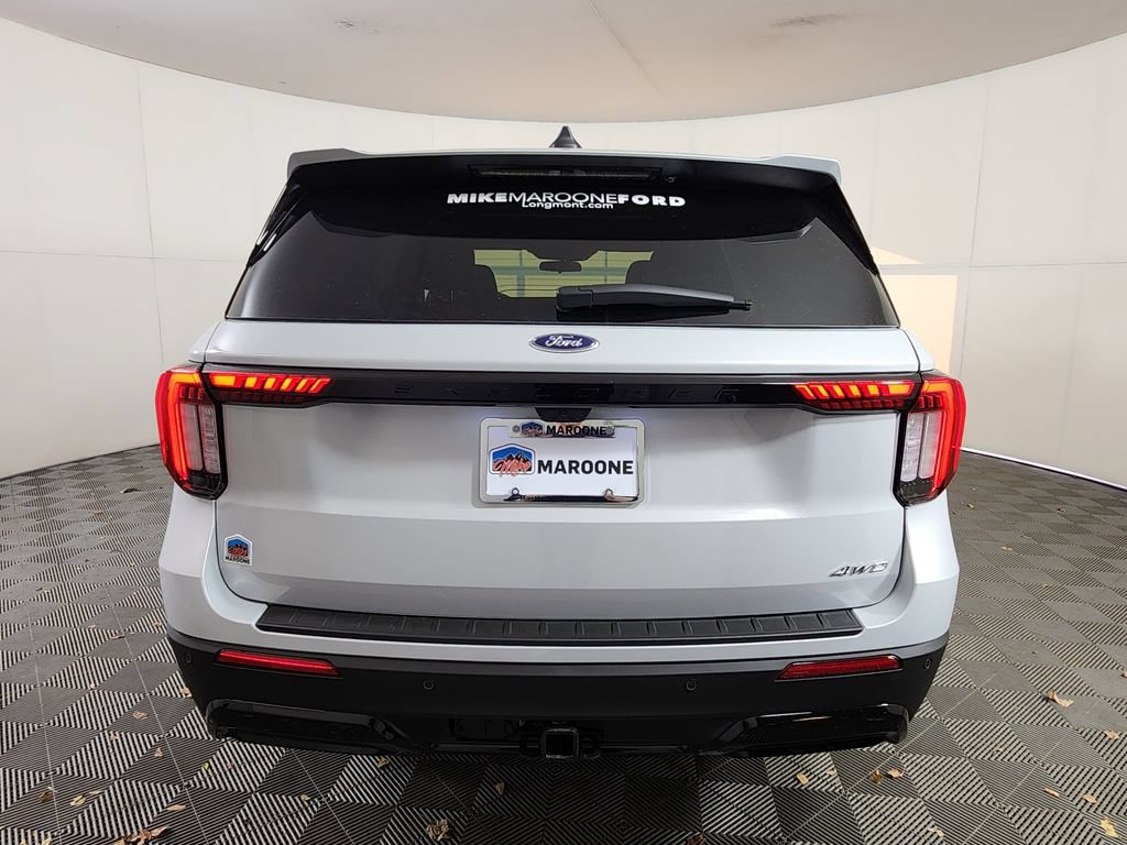 New 2026 Ford Explorer ST-Line AWD/4WD image 6