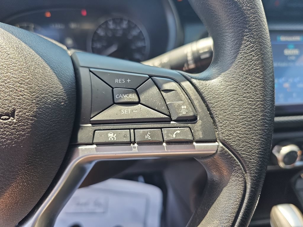 Used 2023 Nissan Kicks SV FWD image 18