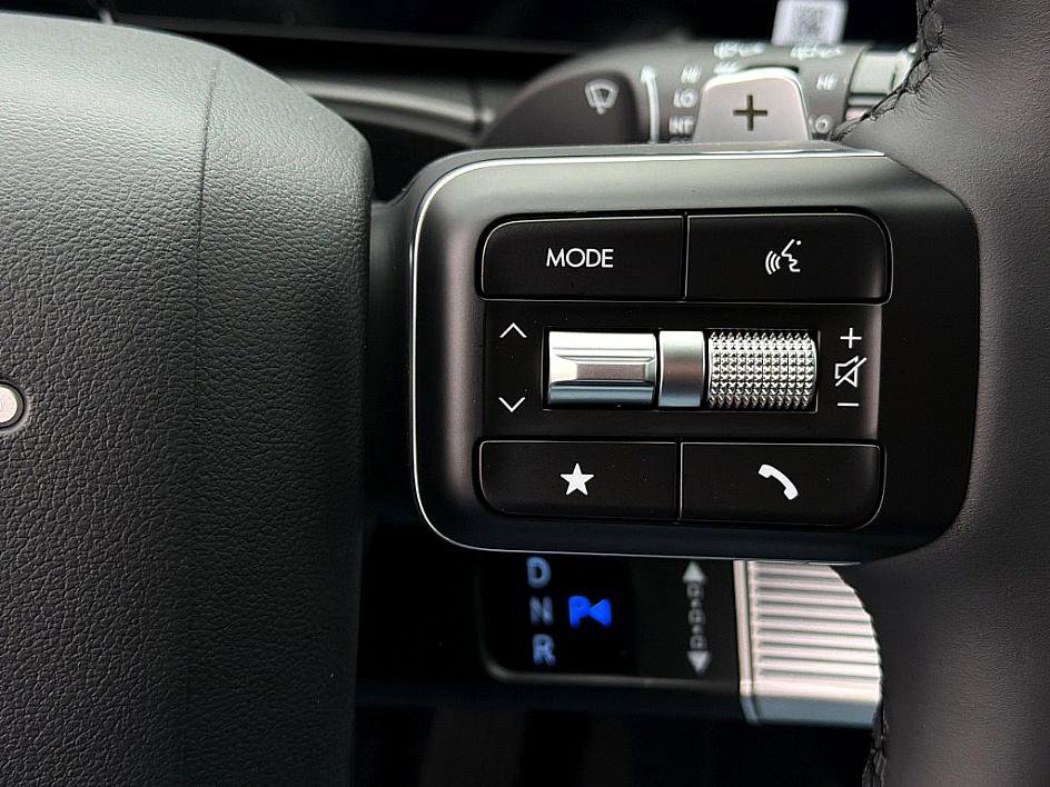 New 2026 Hyundai Santa Fe SEL image 13