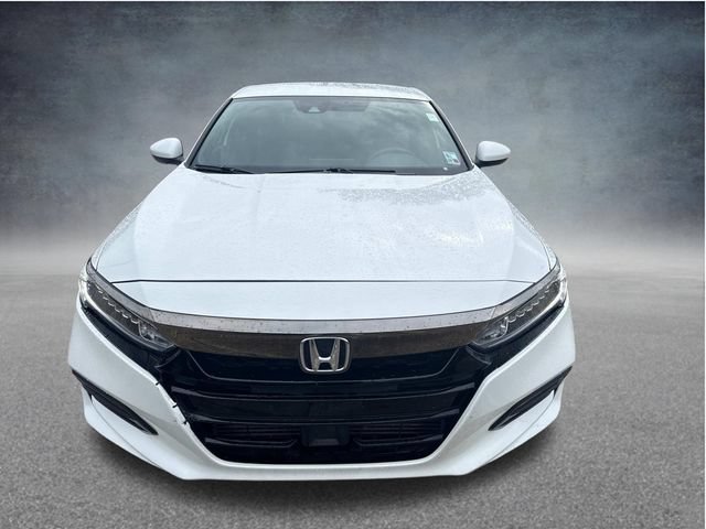 Used 2018 Honda Accord Sport image 2