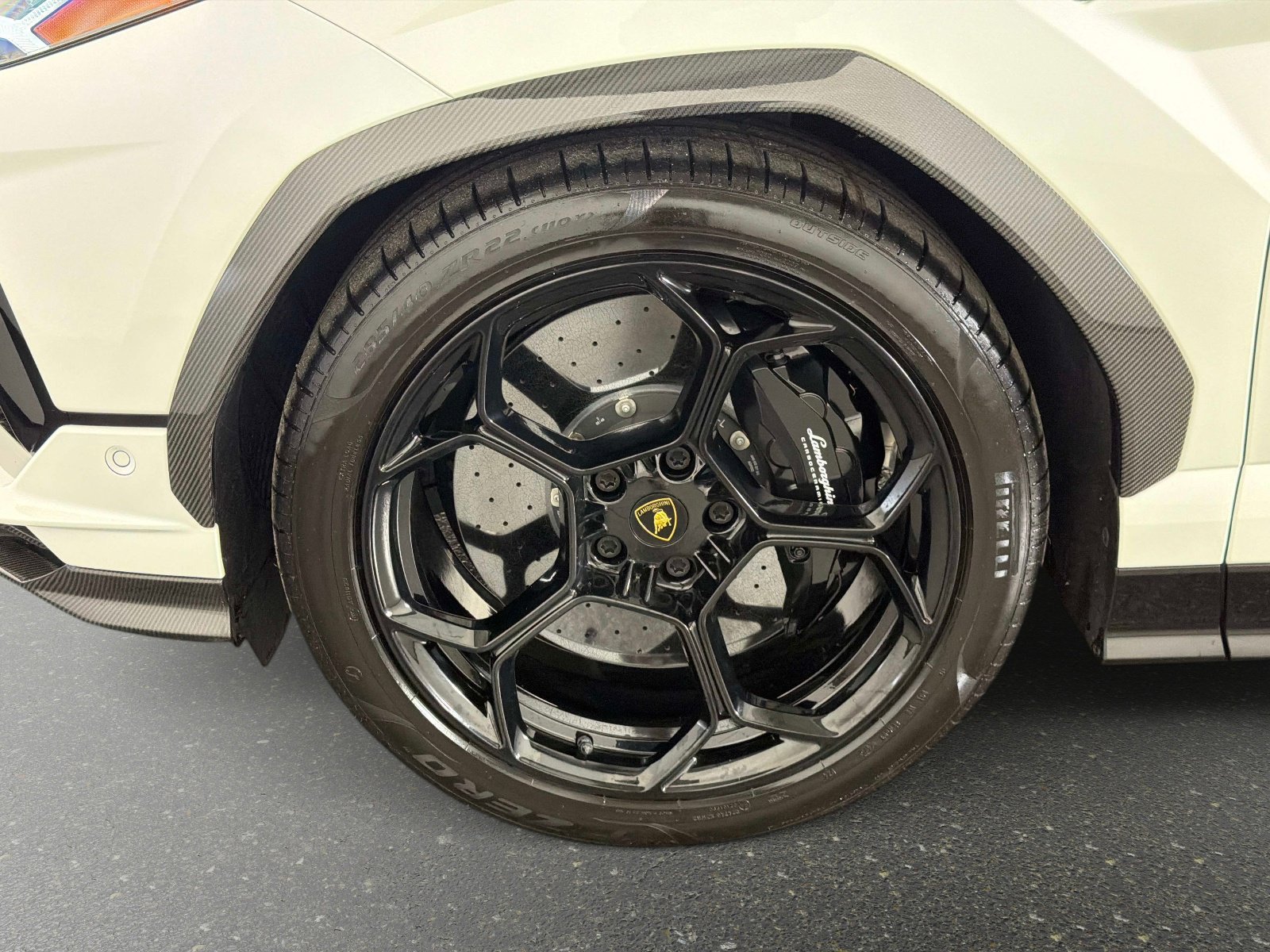 Used 2024 Lamborghini Urus Performante image 12