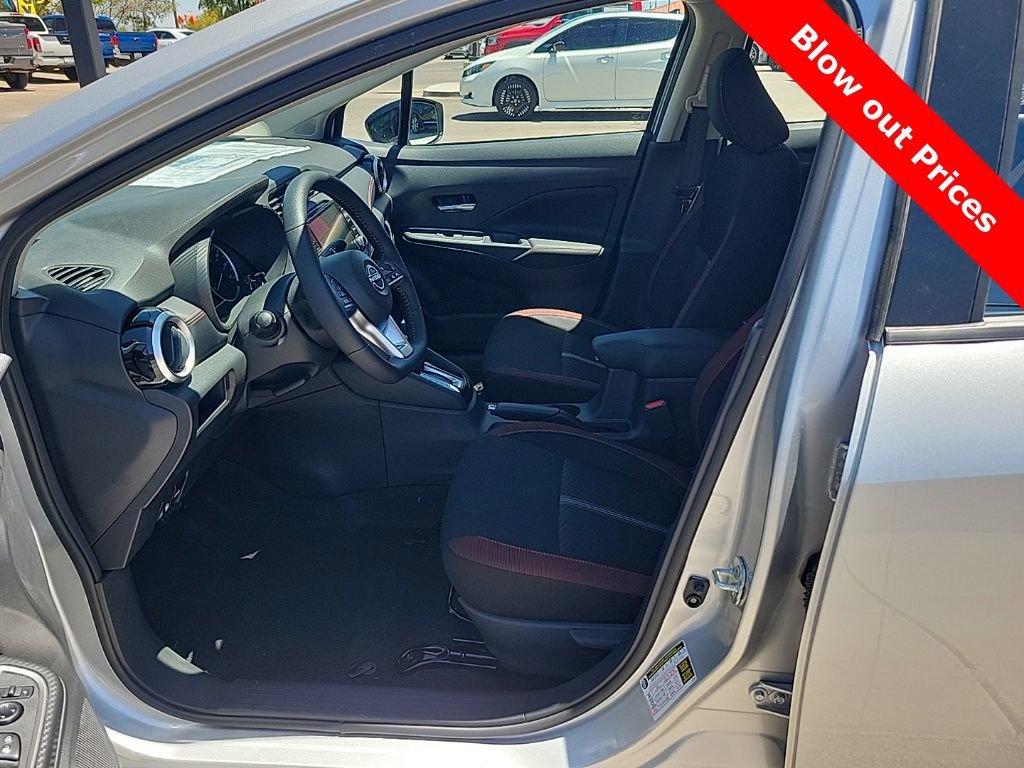 New 2025 Nissan Versa SR w/ Trunk Package image 10