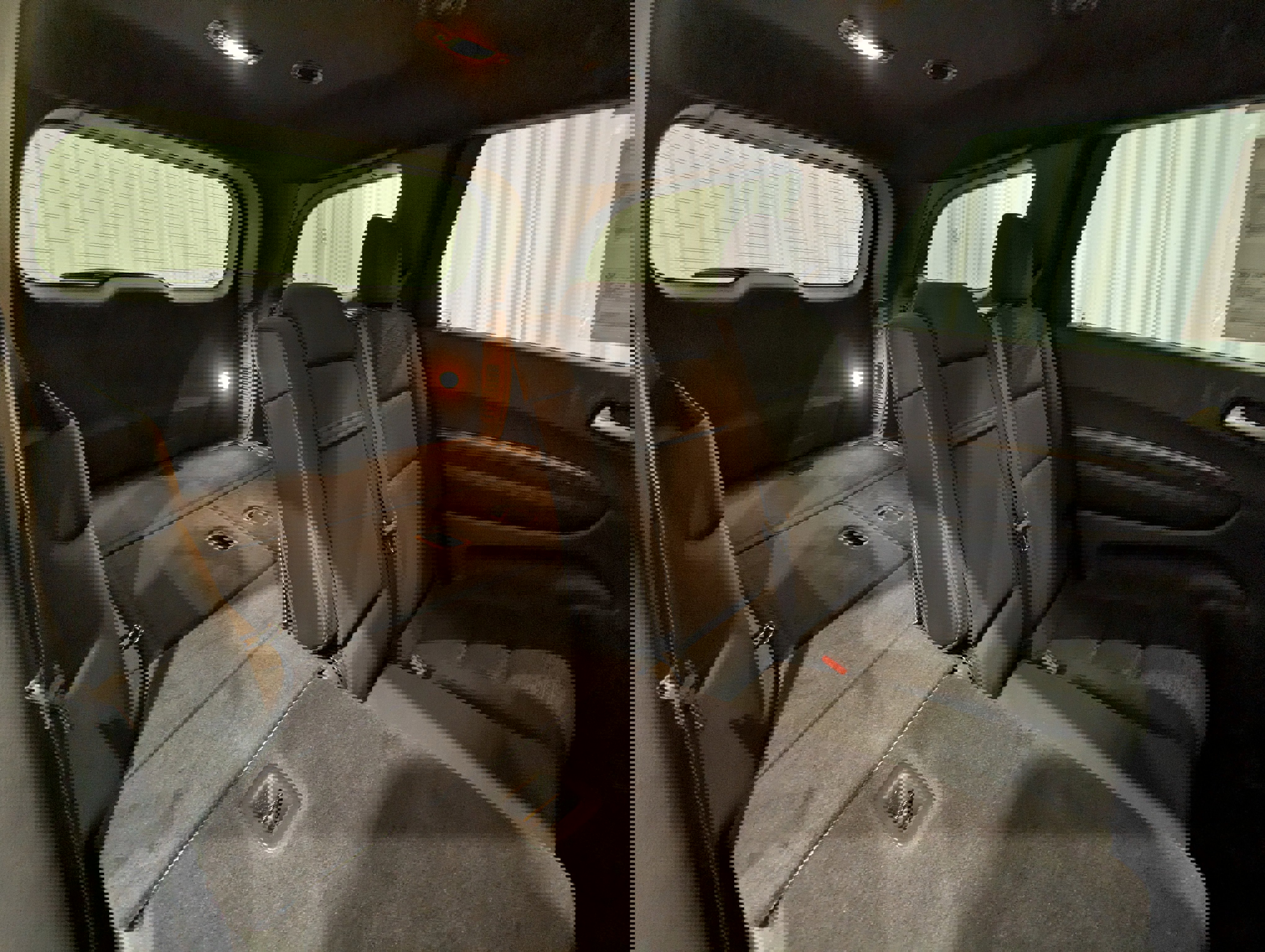 Used 2024 Dodge Durango SXT image 10