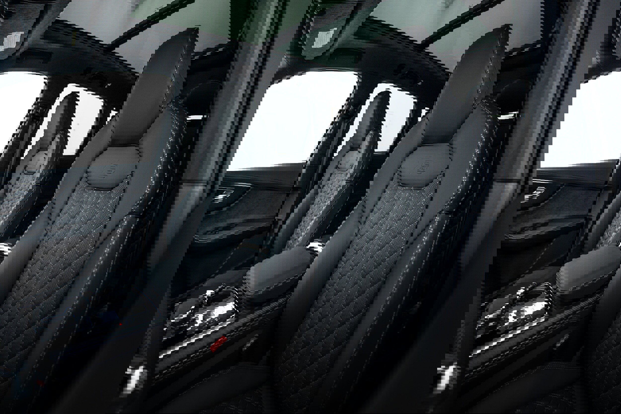 New 2026 Audi SQ7 Prestige image 17