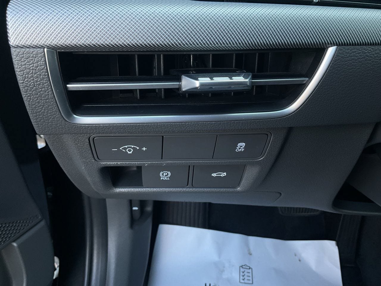 Used 2025 Hyundai Sonata SEL FWD image 21