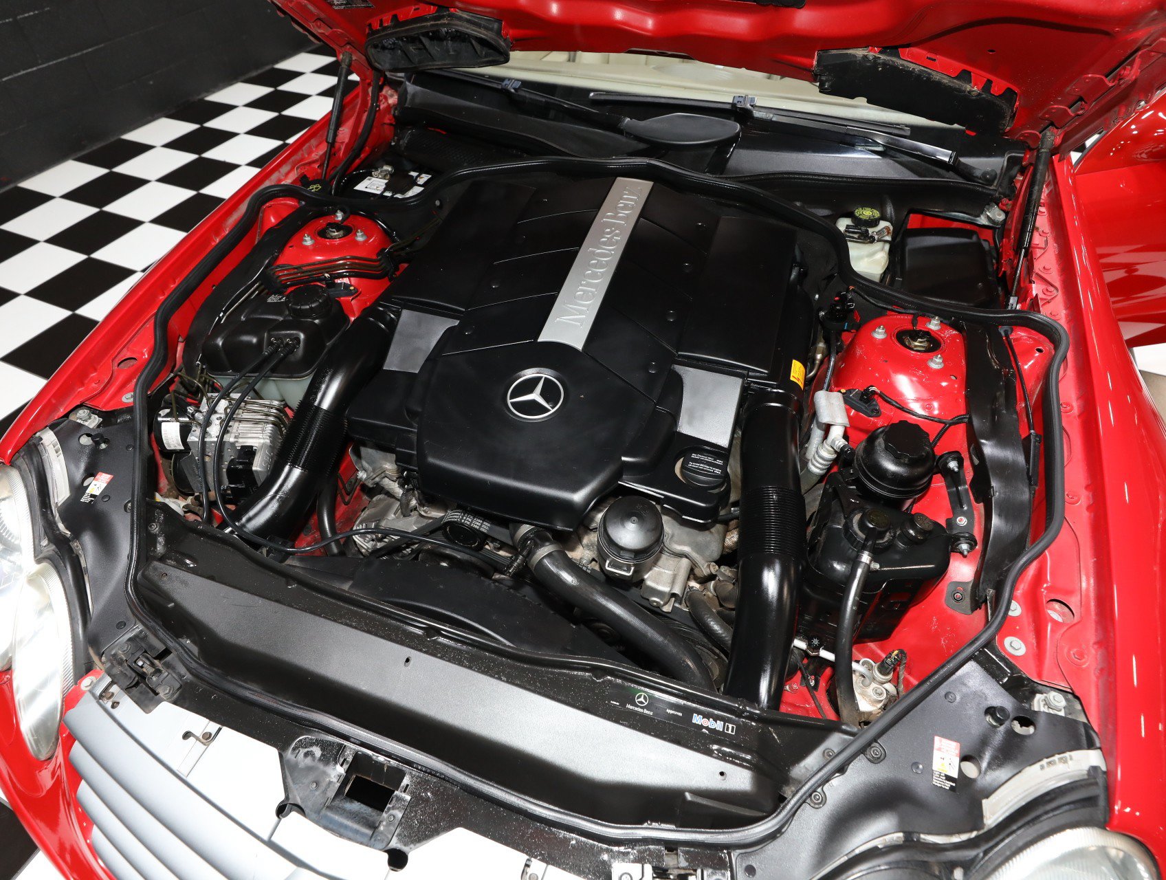 Used 2003 Mercedes-Benz SL 500 image 2