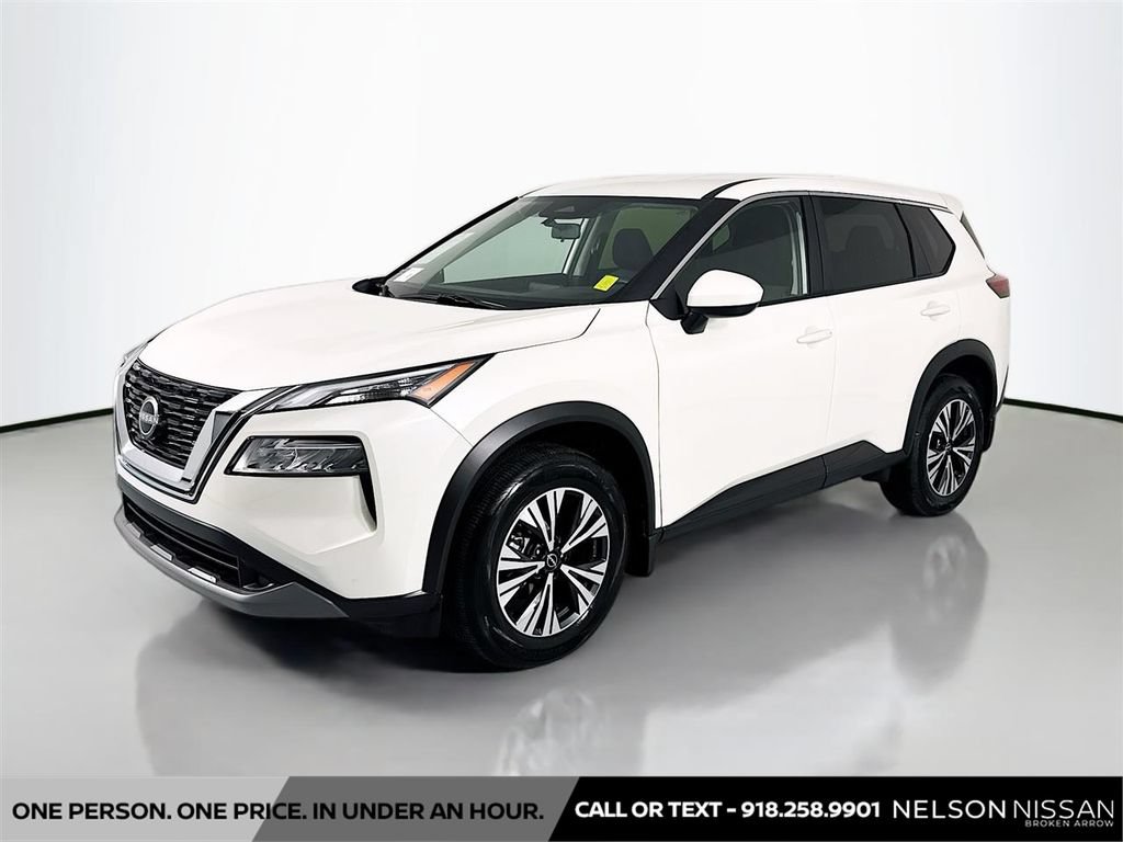 Used 2023 Nissan Rogue SV FWD image 1