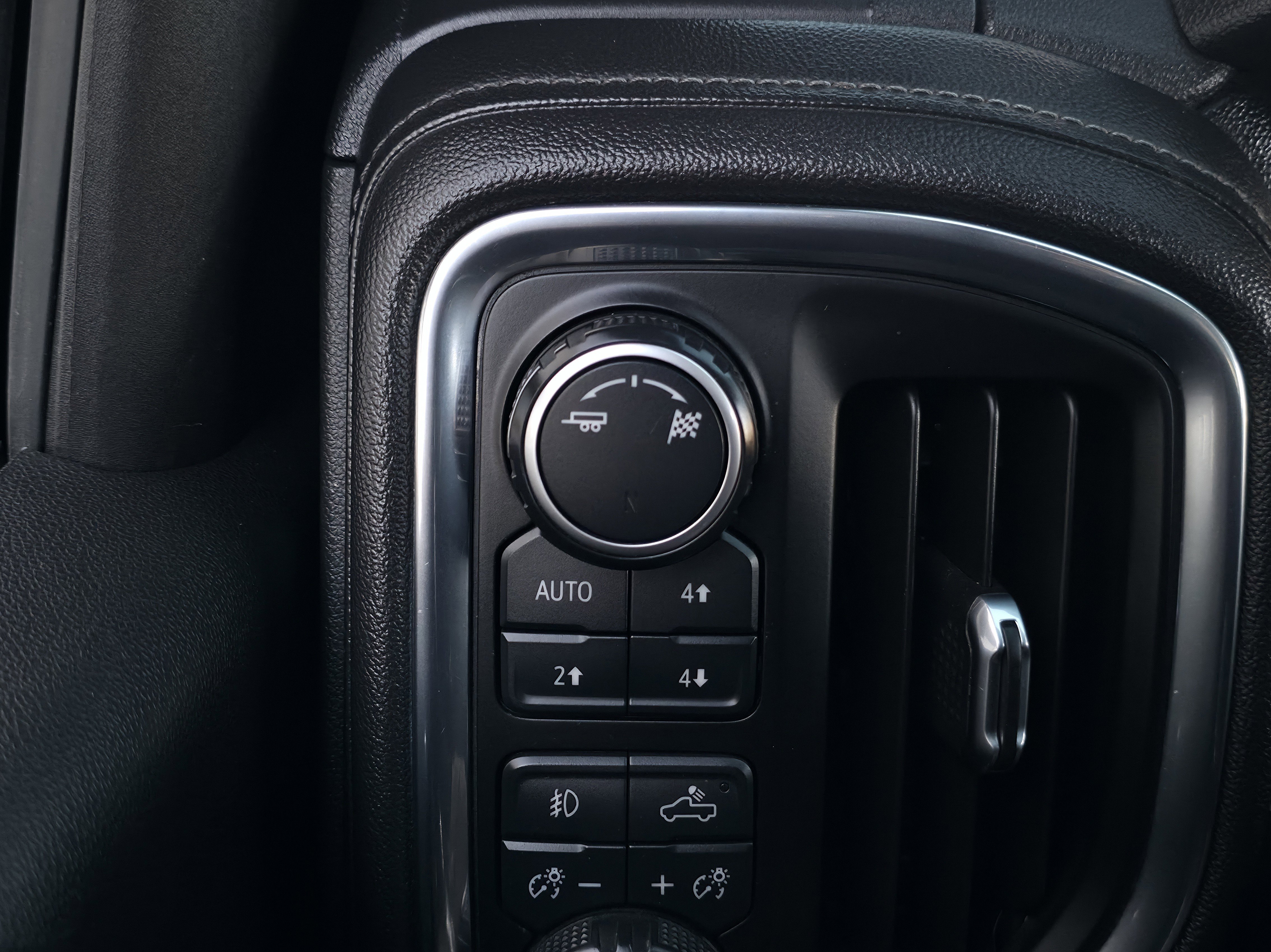 Used 2019 Chevrolet Silverado 1500 LT Trail Boss w/ Convenience Package image 24