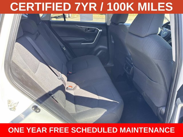 Used 2024 Toyota RAV4 LE AWD/4WD image 11