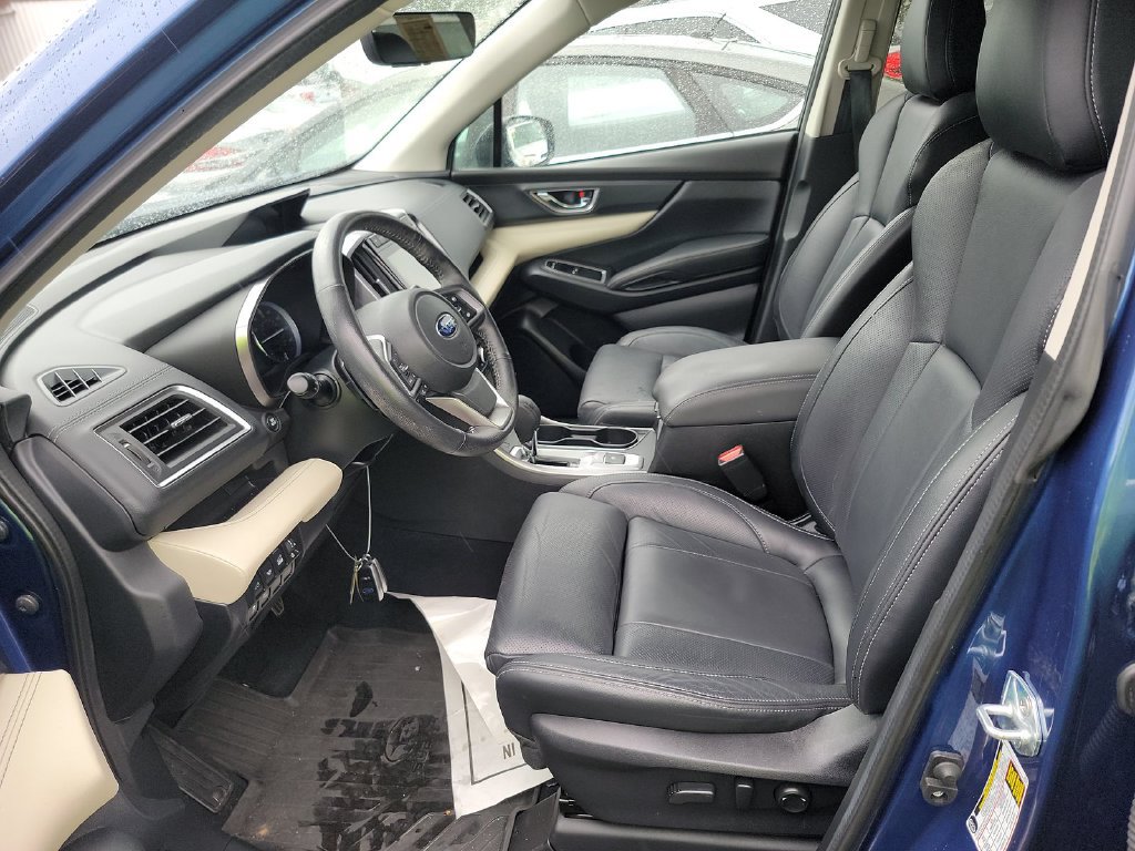 Used 2021 Subaru Ascent Limited w/ Technology Package AWD/4WD image 2