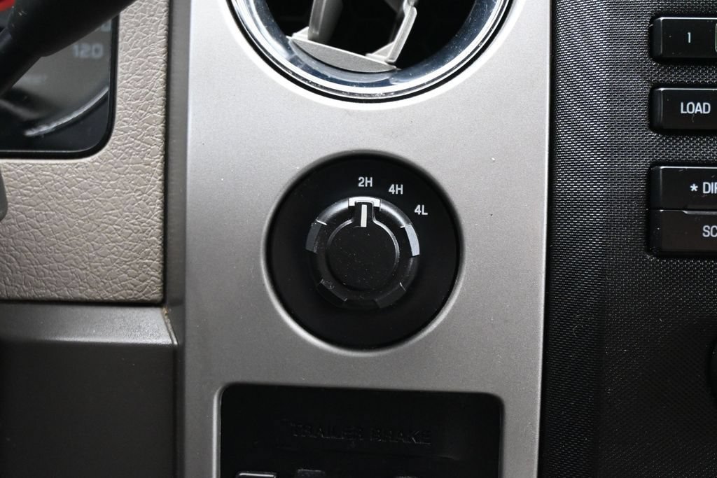 Used 2010 Ford F150 XLT AWD/4WD image 24
