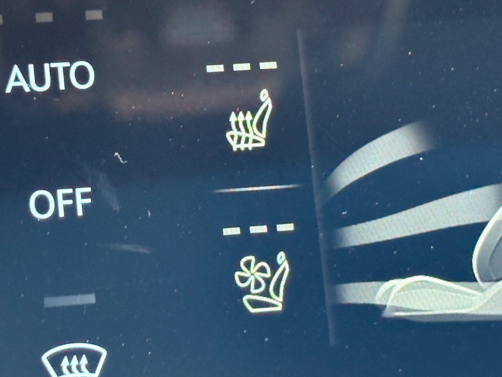 New 2027 Genesis GV70 2.5T Advanced AWD/4WD image 15