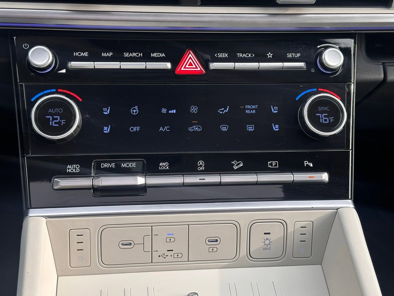 Used 2025 Hyundai Santa Fe Calligraphy image 53