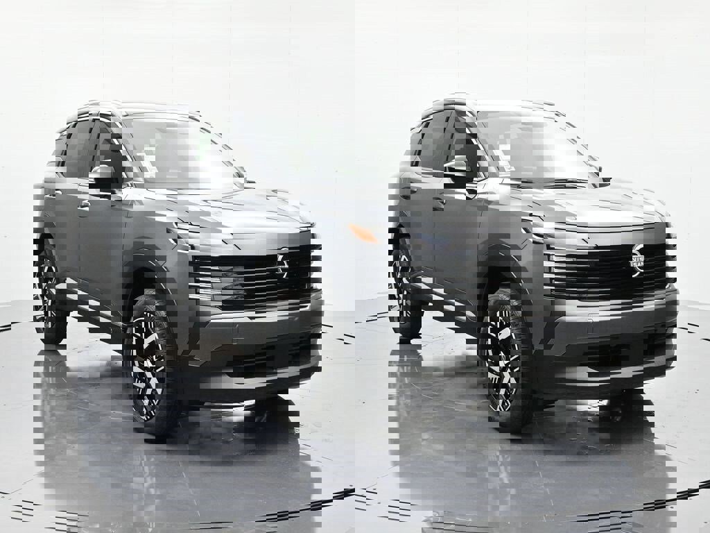 New 2026 Nissan Kicks SV image 3