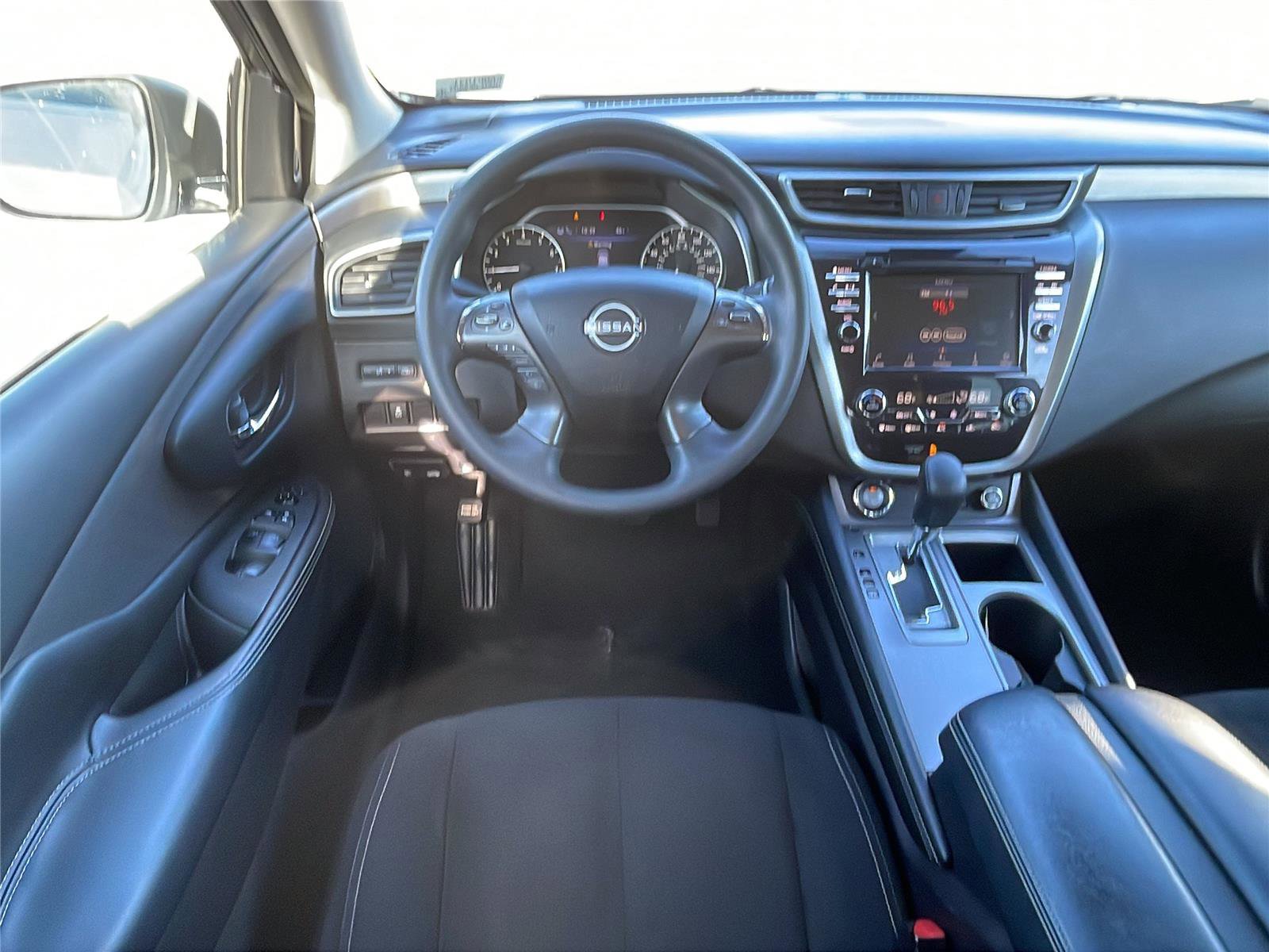 Used 2023 Nissan Murano S image 19