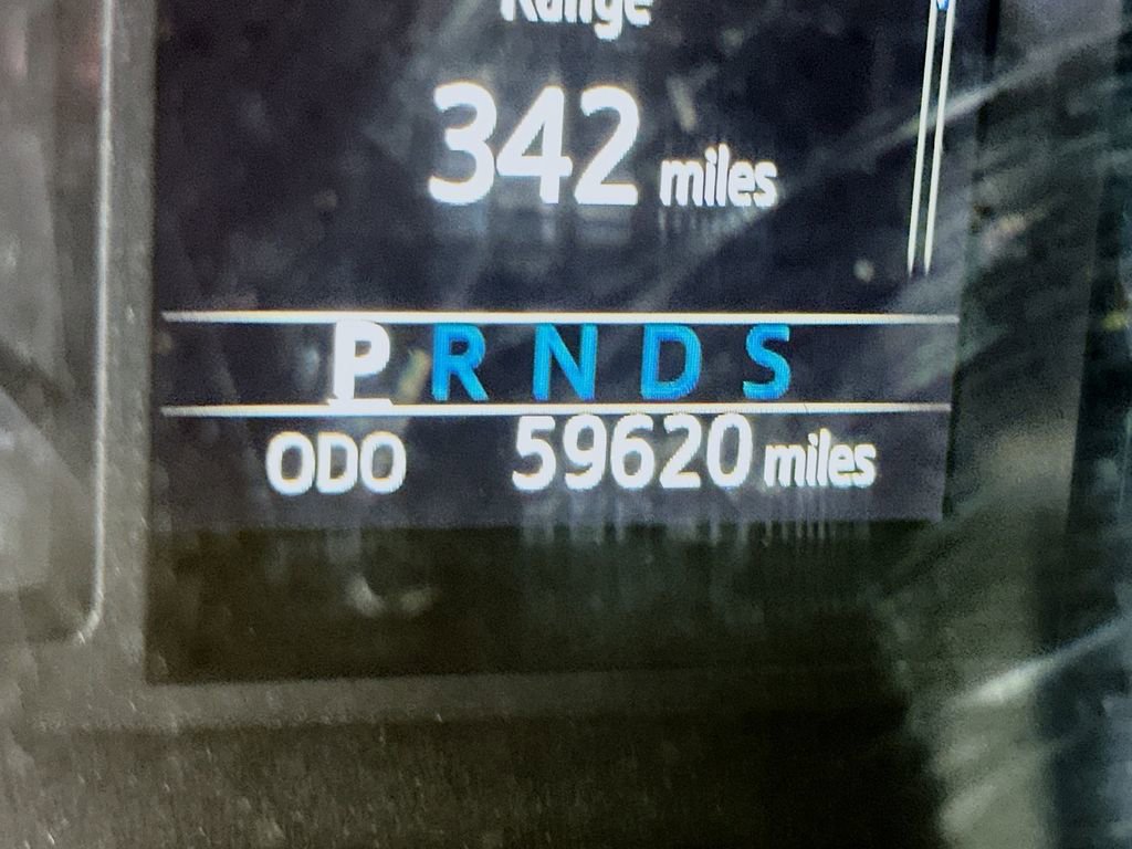 Used 2021 Toyota Tundra Platinum AWD/4WD image 35