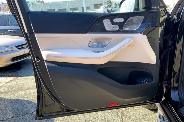 Certified 2024 Mercedes-Benz GLS 63 AMG 4MATIC image 18