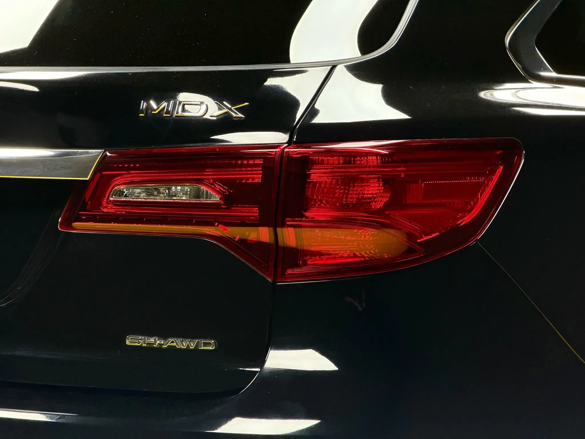 Used 2018 Acura MDX SH-AWD w/ Technology Package image 8