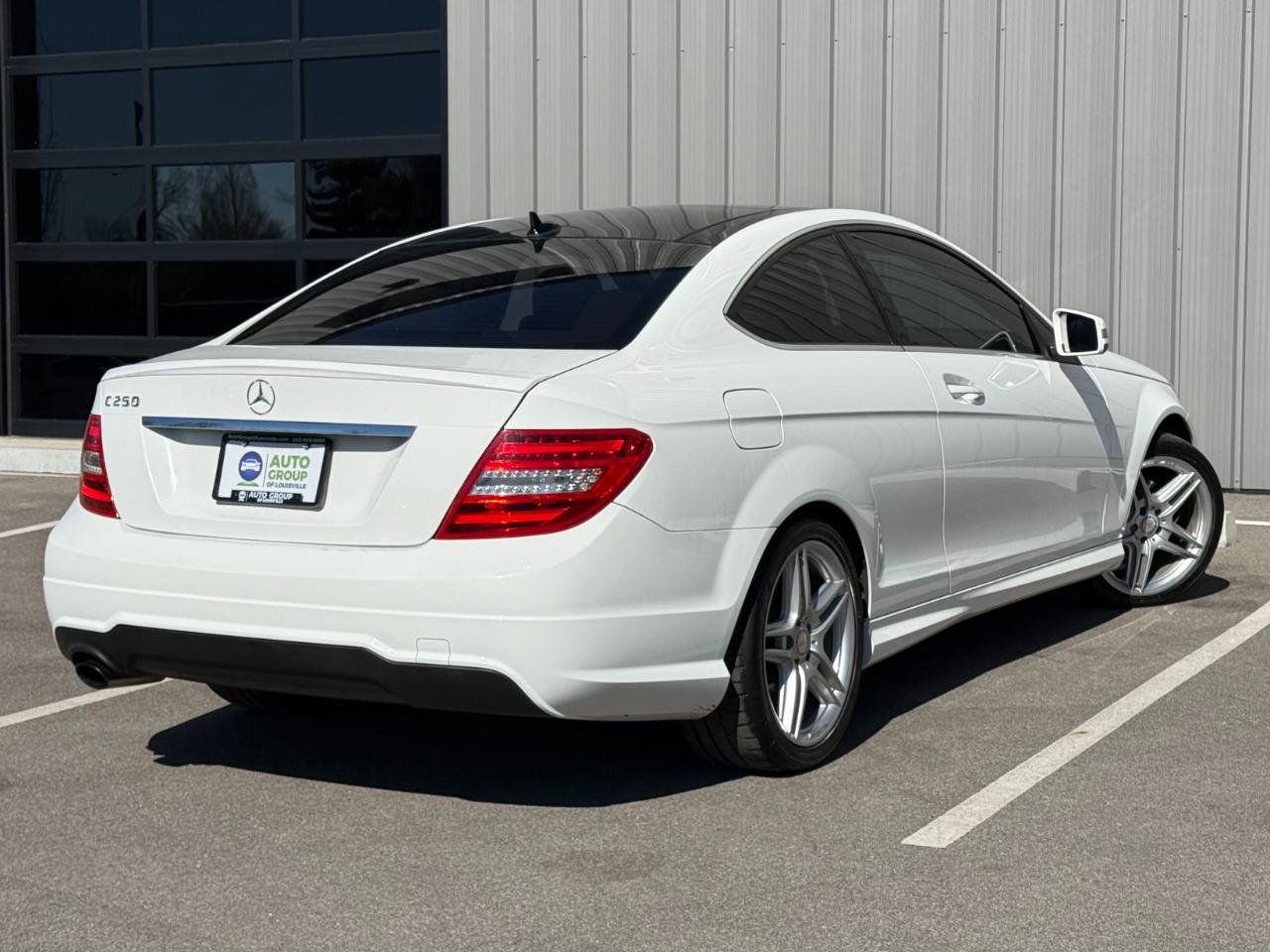 Used 2015 Mercedes-Benz C 250 Coupe image 5