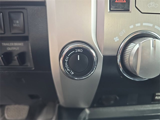 Used 2016 Toyota Tundra SR5 image 19