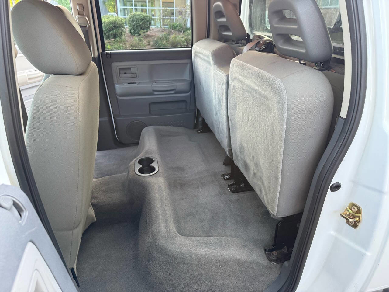 Used 2006 Dodge Dakota SLT w/ Sport Appearance Group image 23