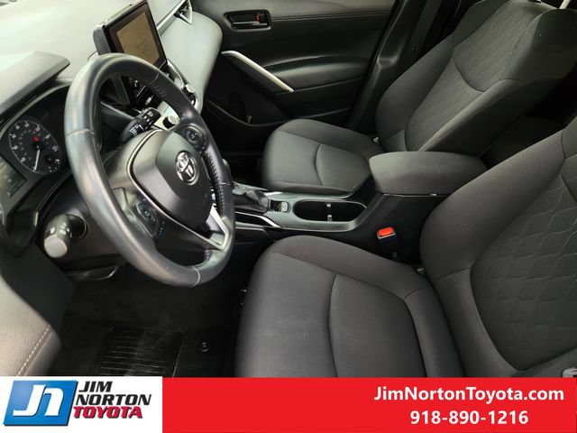 Used 2024 Toyota Corolla Cross LE FWD image 13
