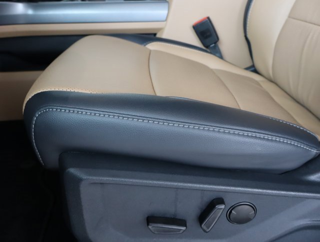 Used 2026 Ford F450 Lariat image 16