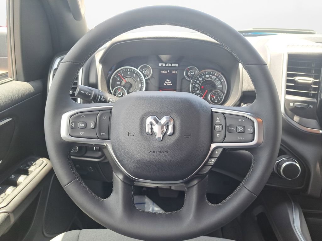 Used 2025 RAM 1500 Lone Star image 13