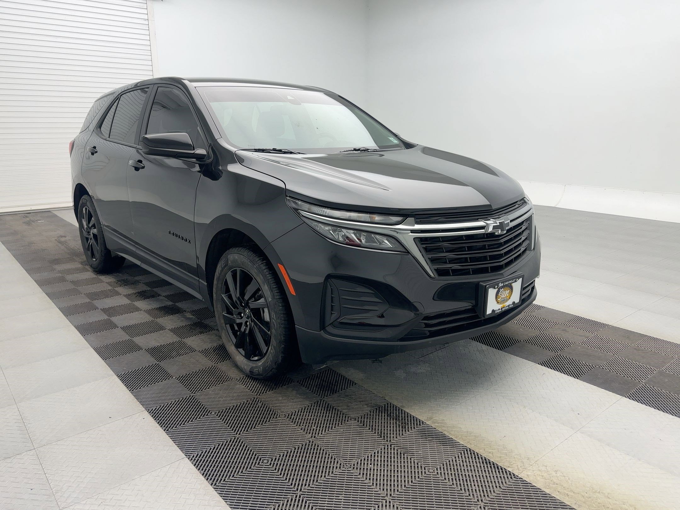 Used 2024 Chevrolet Equinox LS w/ LS Convenience Package image 7